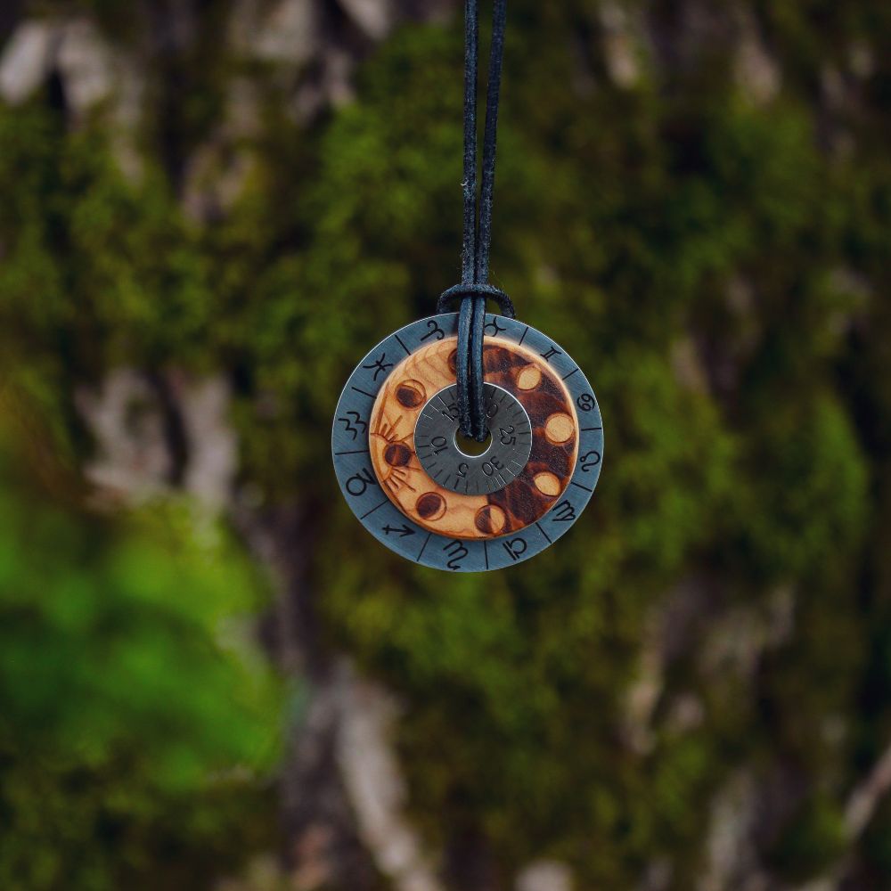 Amulett Mondkalender