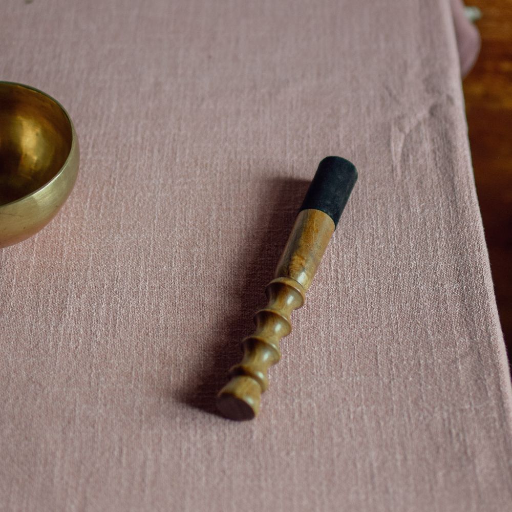 Klangstab mit Leder schwarz