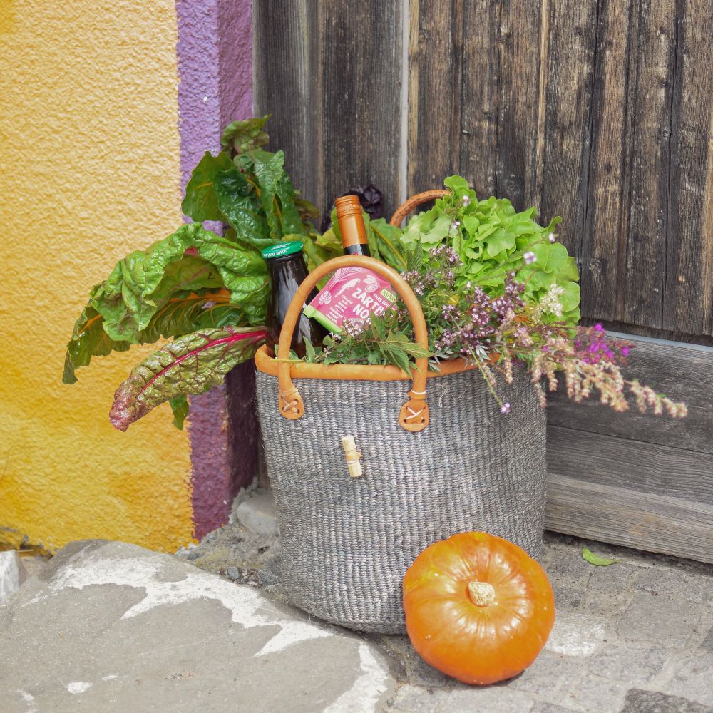 Sisal Korb mit Lederhenkel