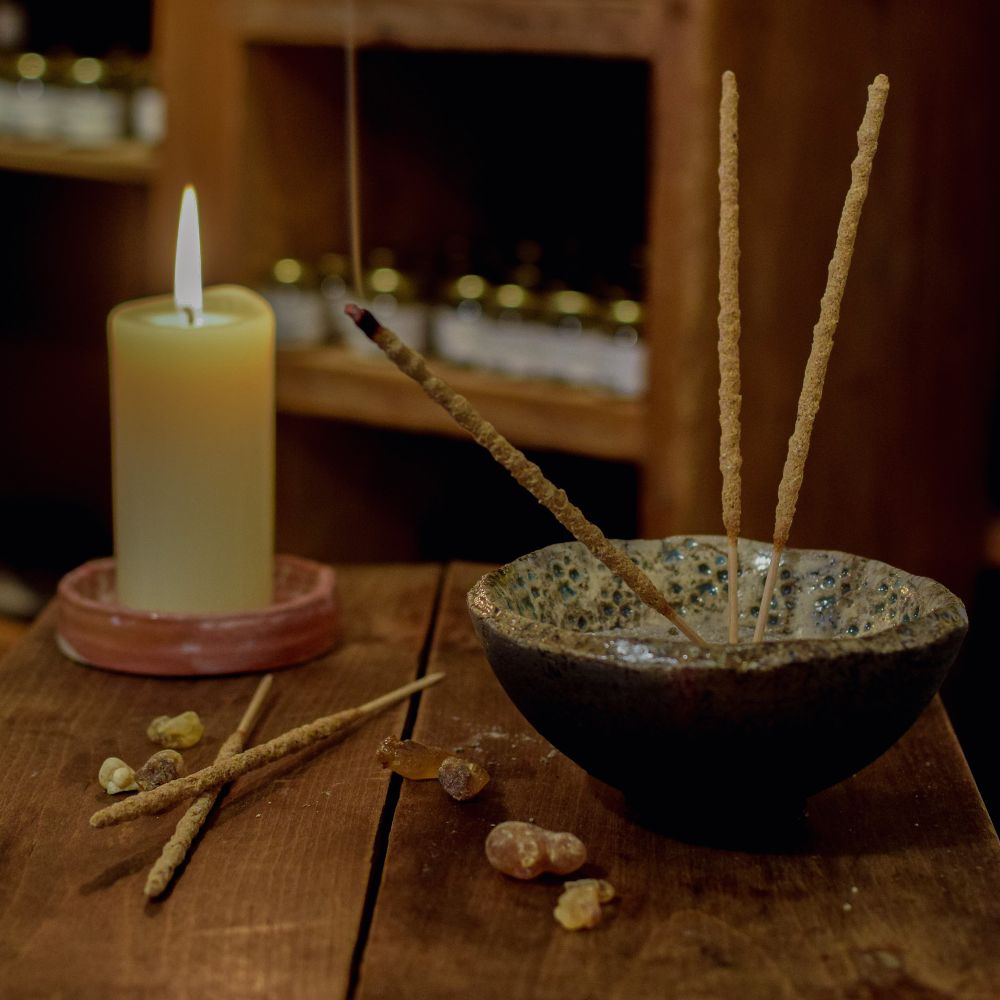 Ritual Räucherstäbchen Weißer Weihrauch