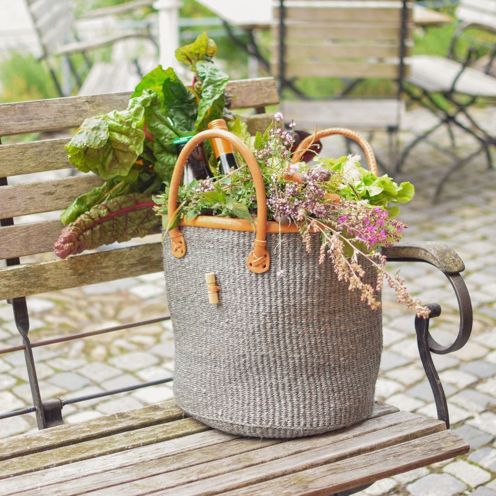 Sisal Korb mit Lederhenkel